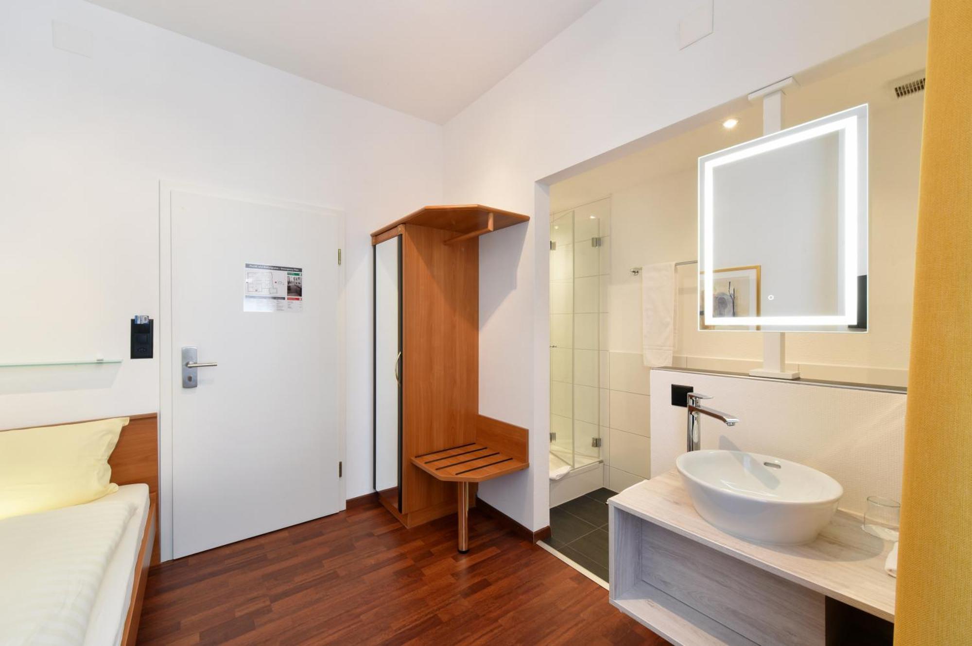 Hotel Engel Zofingen Kamer foto