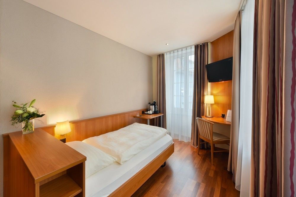 Hotel Engel Zofingen Buitenkant foto