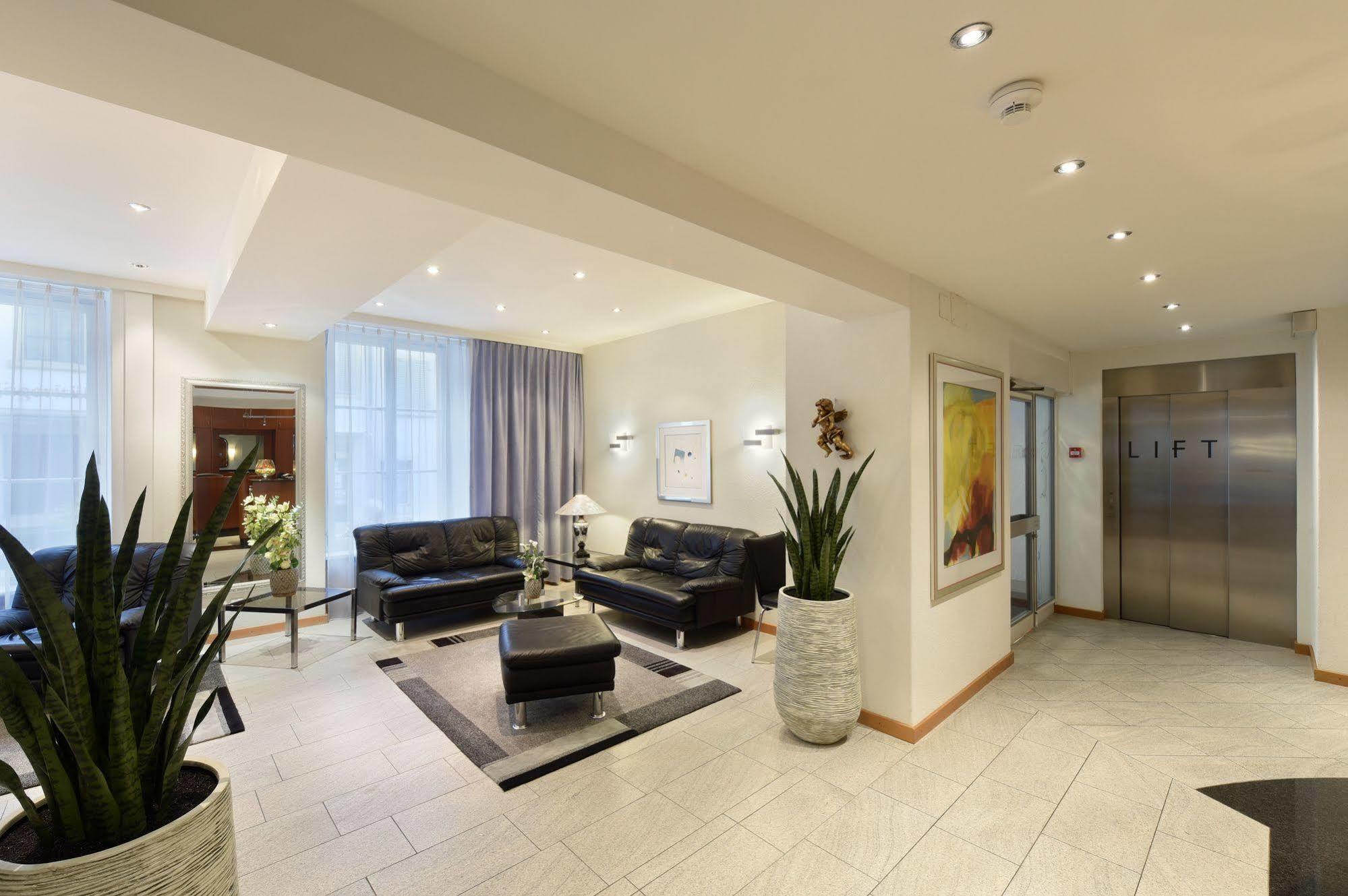 Hotel Engel Zofingen Buitenkant foto